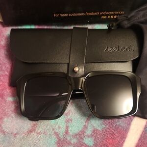 Zeelool Black Square Sunglasses New In Box